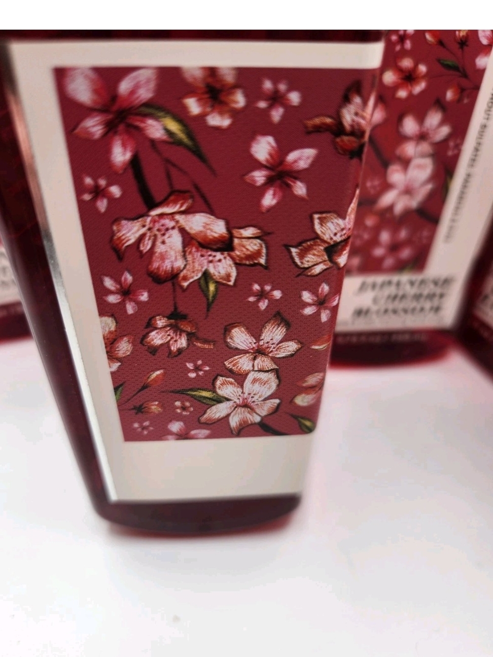 6 bottles of Bath & Body Works Japanese Cherry Blossom Foaming Hand Soap - Picture 6 of 8